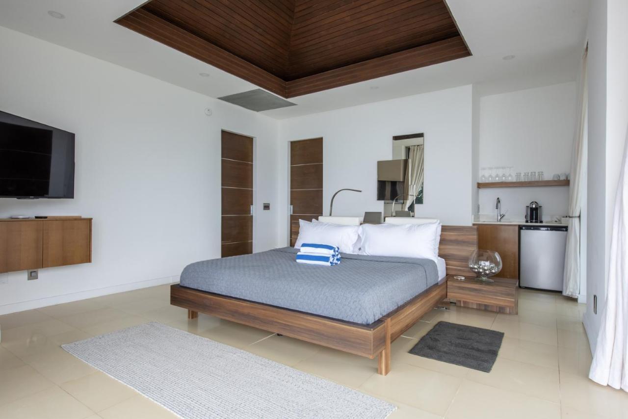 Ananda House Estate Villa Governor's Harbour Exterior photo
